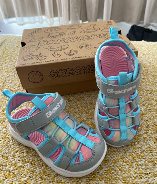 Sandalias Skechers numero 24